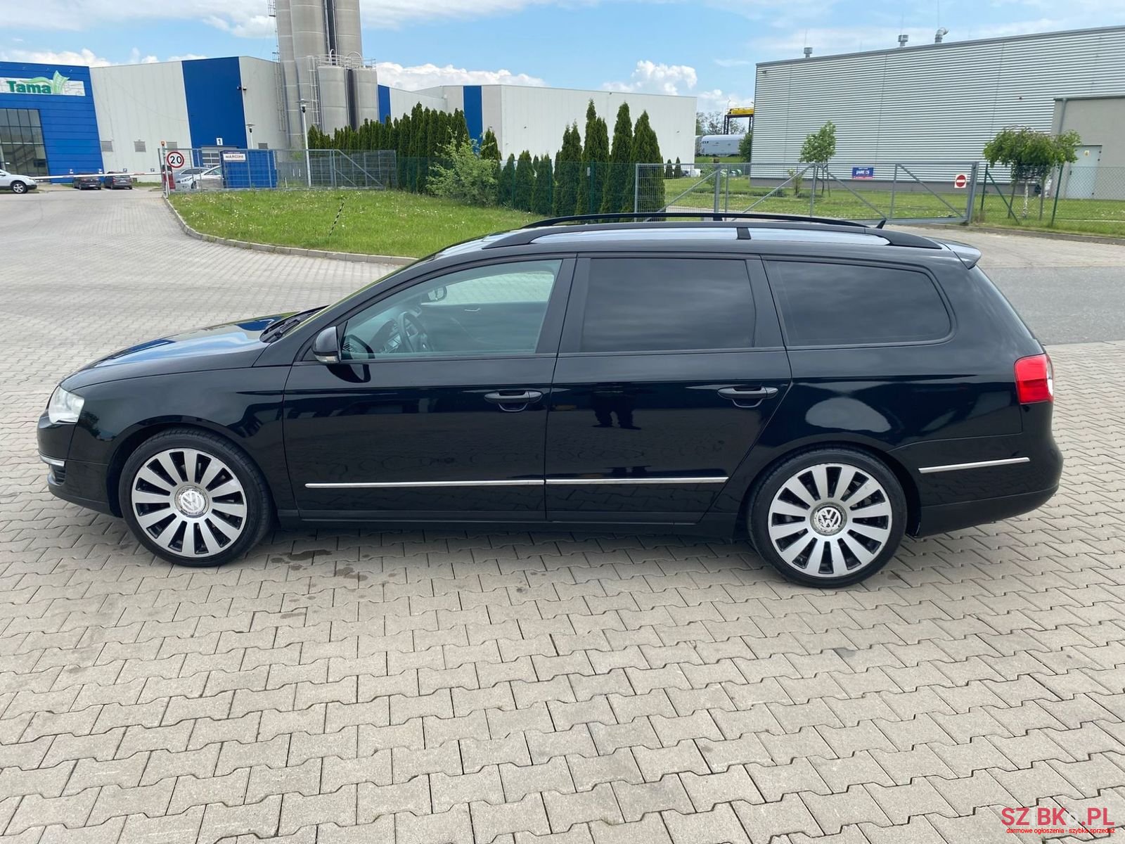 2006' Volkswagen Passat photo #4