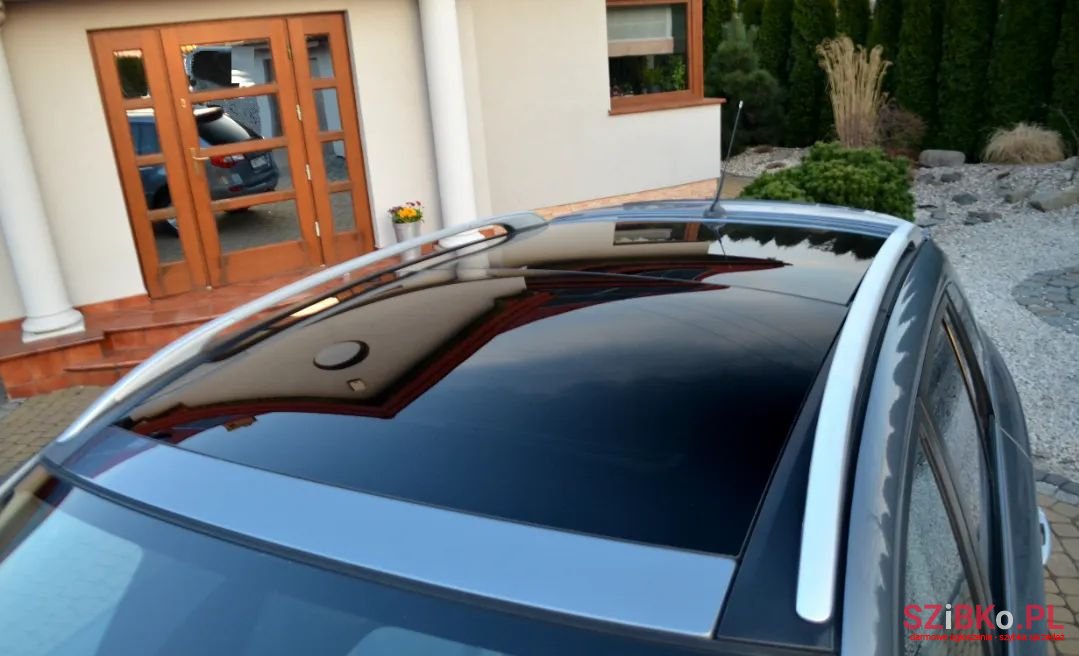 2009' Renault Koleos photo #4