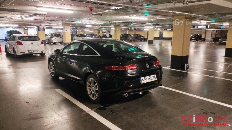 2010' Renault Laguna photo #3