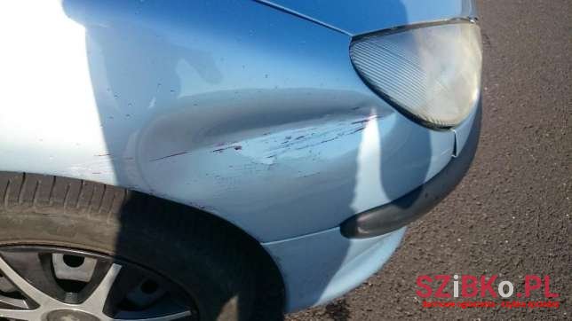 2003' Peugeot 206 photo #3