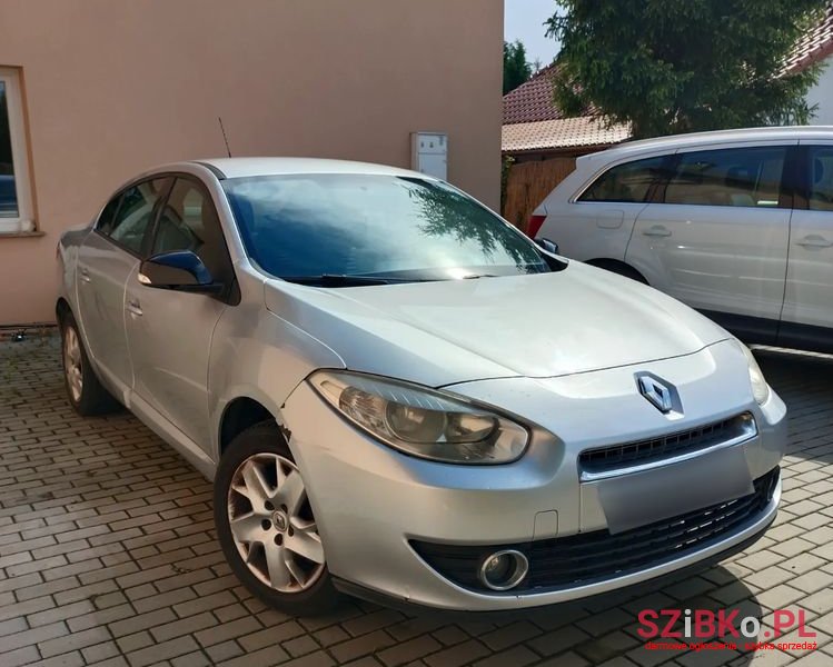 2012' Renault Fluence photo #1