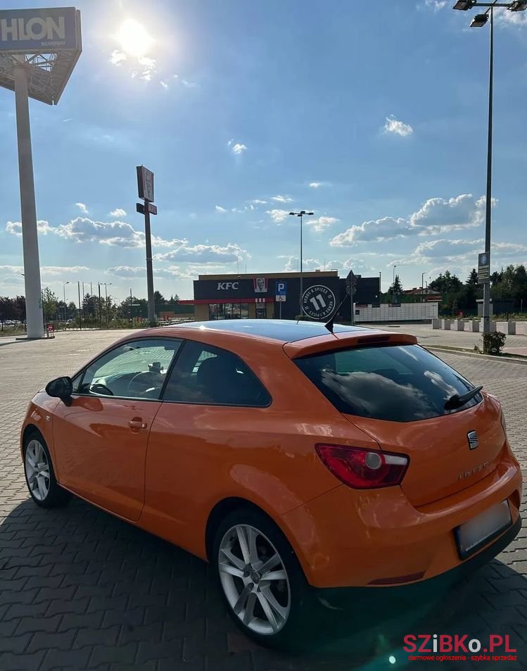 2009' SEAT Ibiza photo #5