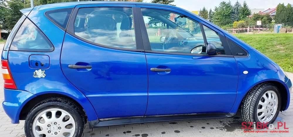 1998' Mercedes-Benz A-Class photo #3