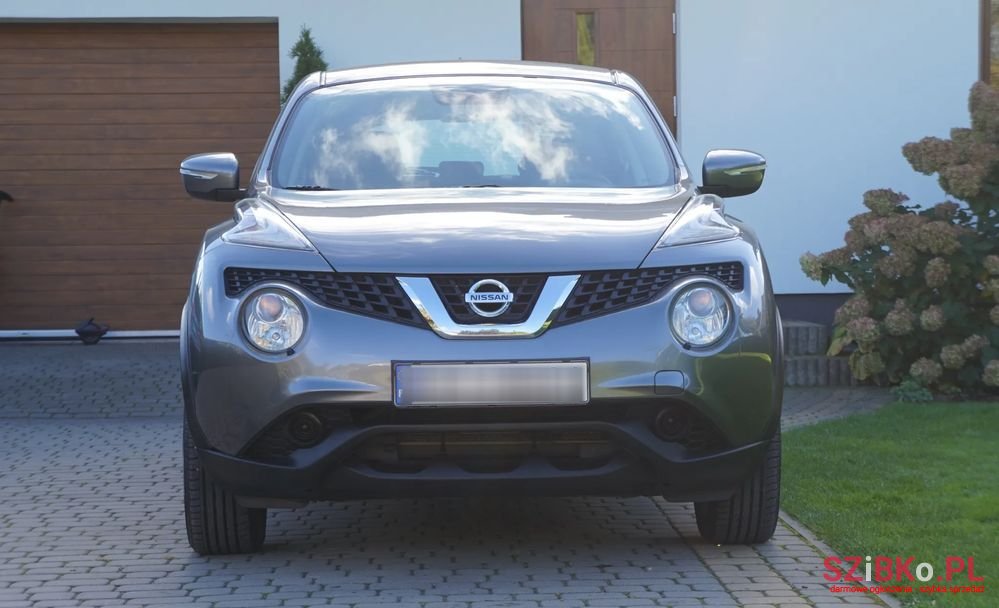 2015' Nissan Juke 1.6 Visia photo #2
