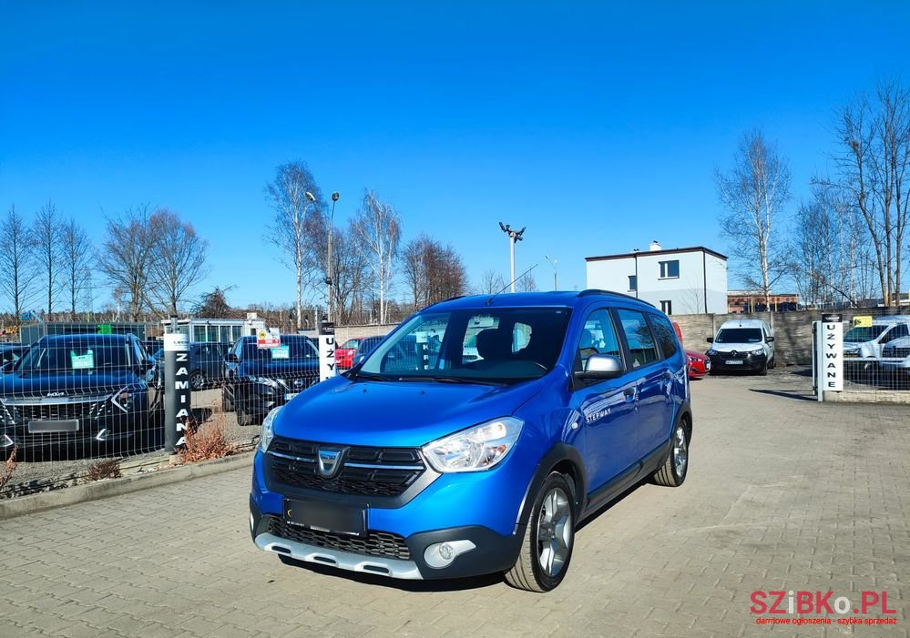 2019' Dacia Lodgy photo #3