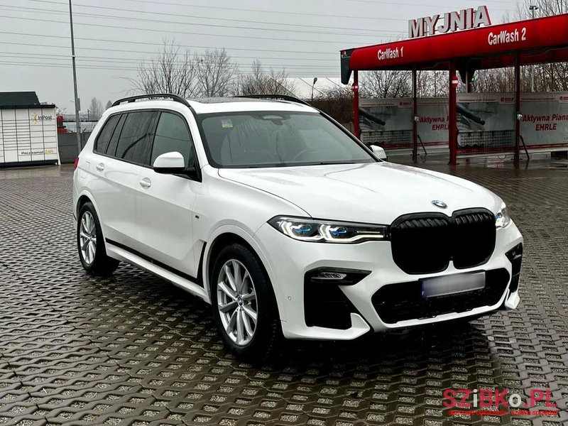 2019' BMW X7 Xdrive30D Sport photo #3