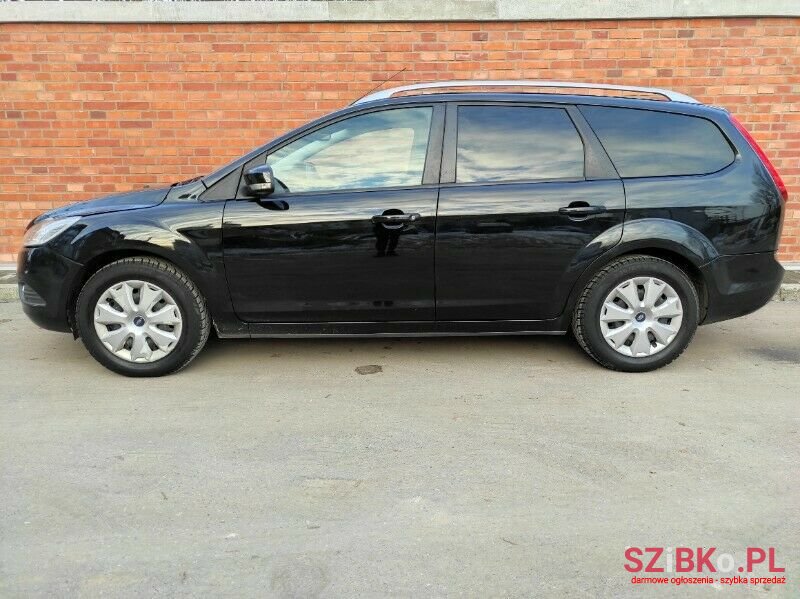 2009' Ford Focus photo #5