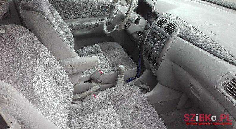 2001' Mazda Premacy photo #2