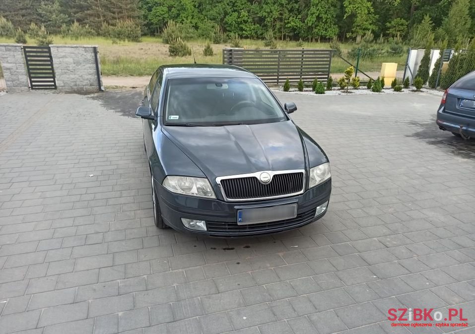 2007' Skoda Octavia photo #3