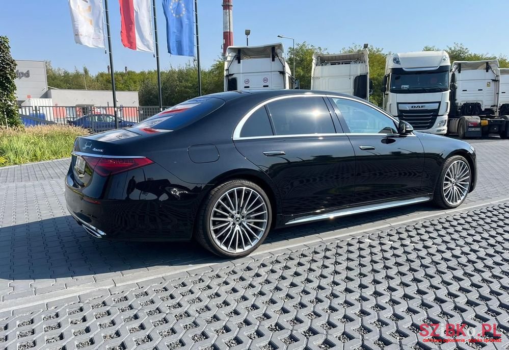 2023' Mercedes-Benz S-Class photo #3