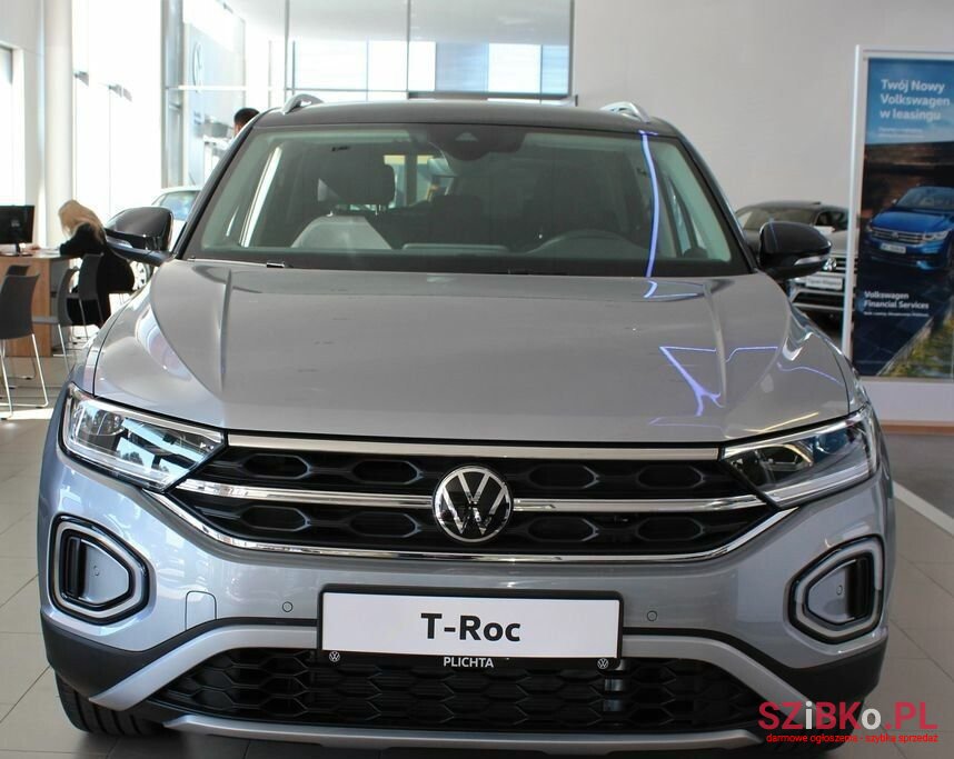 2022' Volkswagen T-Roc photo #1