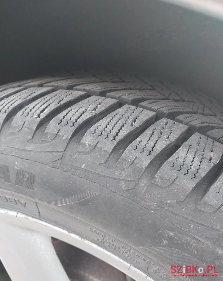 2008' Toyota Corolla Verso photo #2