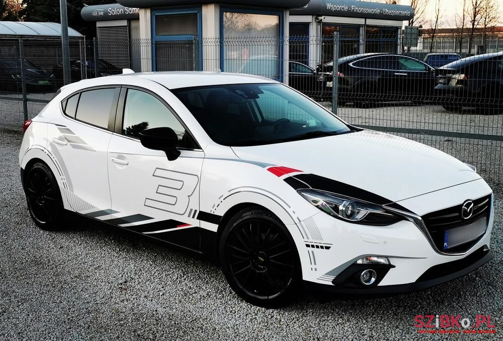 2014' Mazda 3 Skyactiv-G photo #2