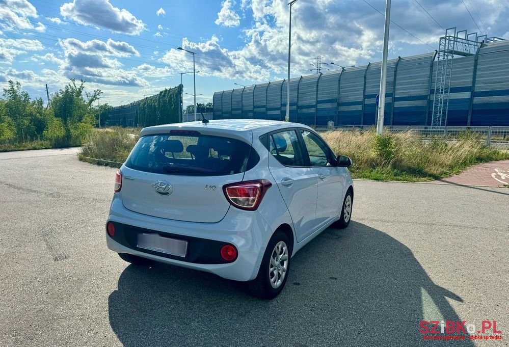 2019' Hyundai i10 photo #4