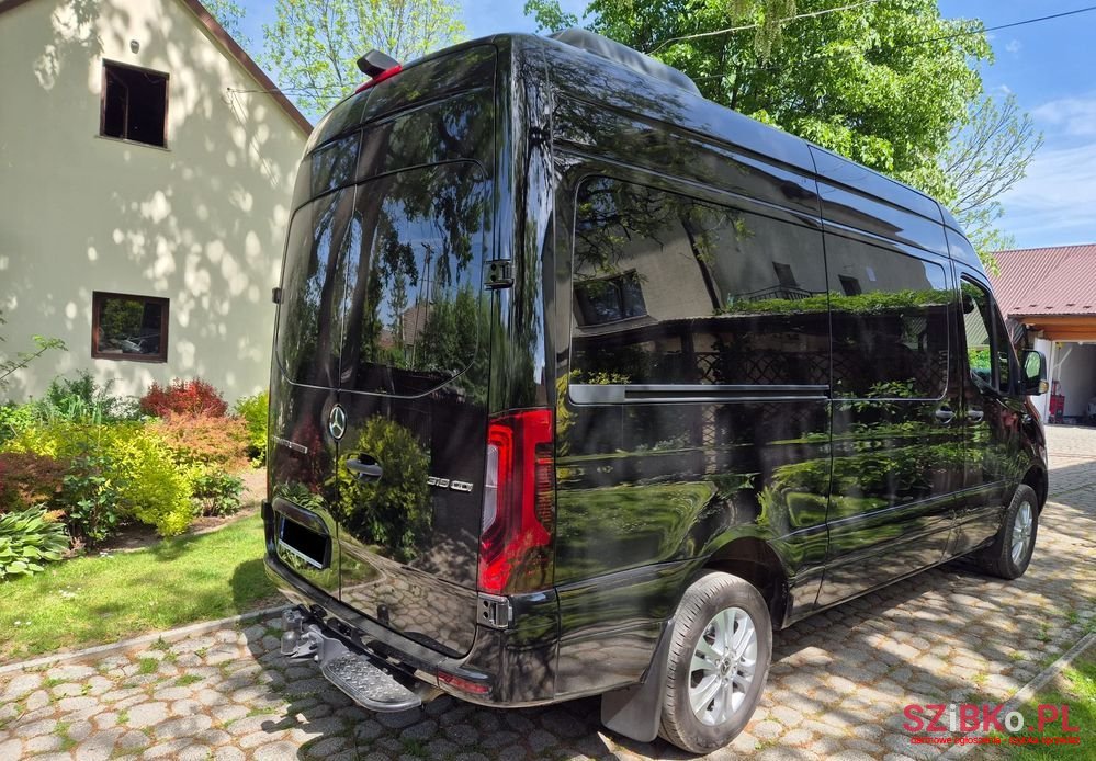 2019' Mercedes-Benz Sprinter photo #6