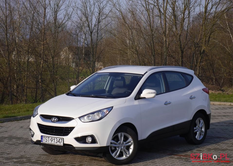 2011' Hyundai ix35 photo #3