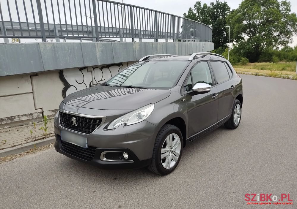 2017' Peugeot 2008 photo #1