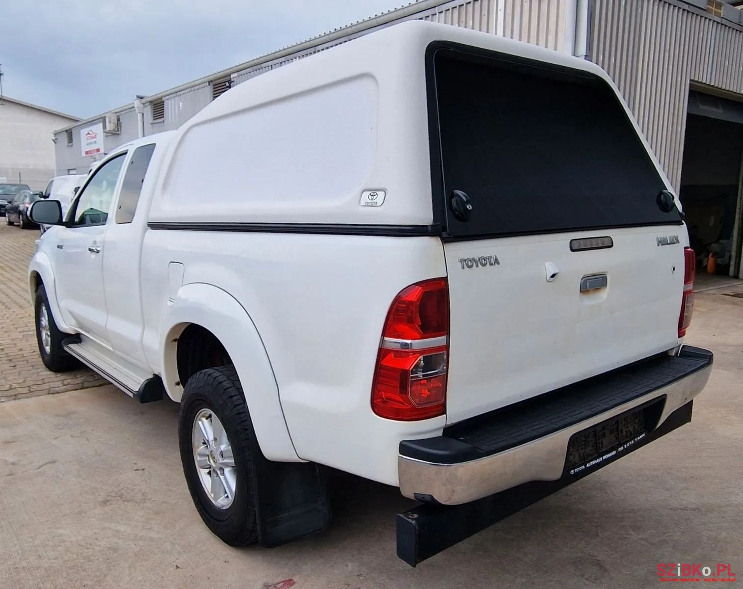 2013' Toyota Hilux photo #3