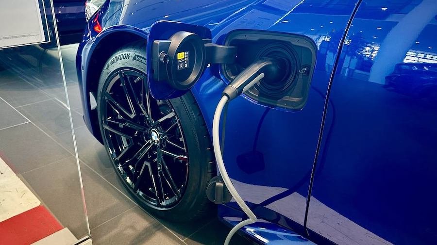 Nowy podatek tylko dla kierowców samochodów elektrycznych? Ile przejedziesz, tyle zapłacisz