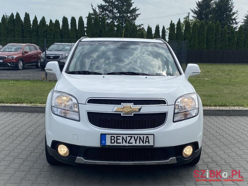 2013' Chevrolet Orlando photo #2