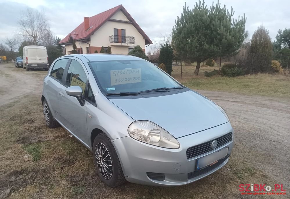 2006' Fiat Punto photo #1