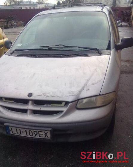 2000' Chrysler photo #1