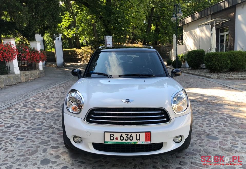 2011' MINI Countryman photo #2
