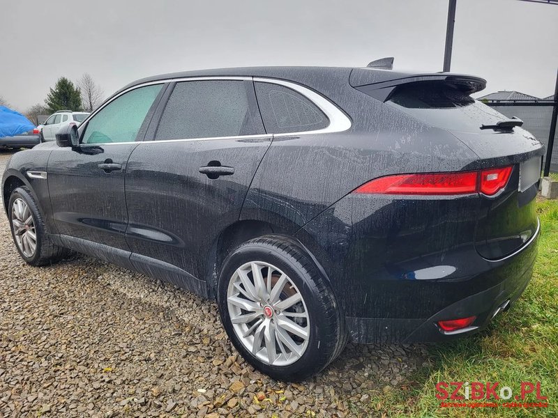 2016' Jaguar F-Pace 20D Awd Prestige photo #6