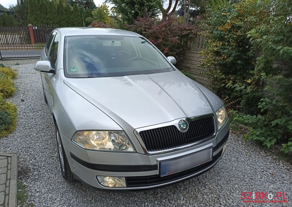 2006' Skoda Octavia photo #1