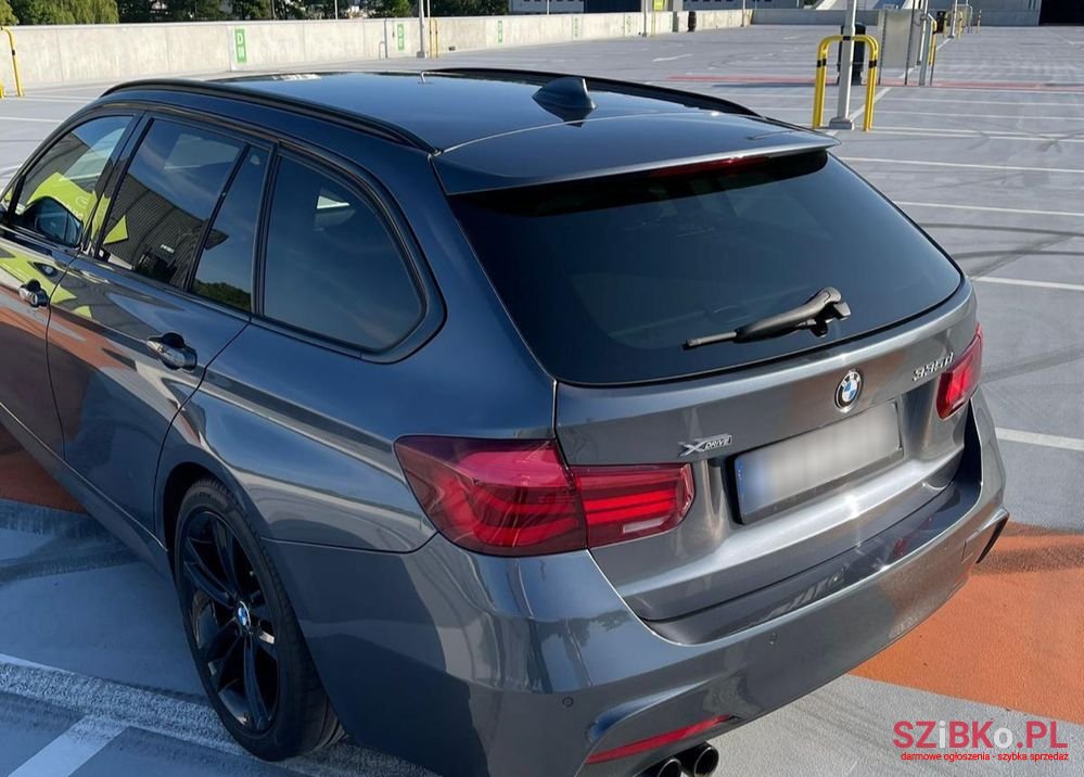 2017' BMW 3 Series 335D photo #6