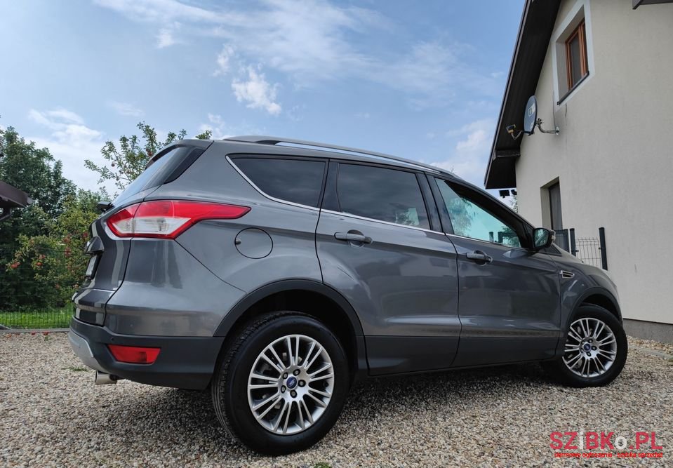 2013' Ford Kuga photo #5