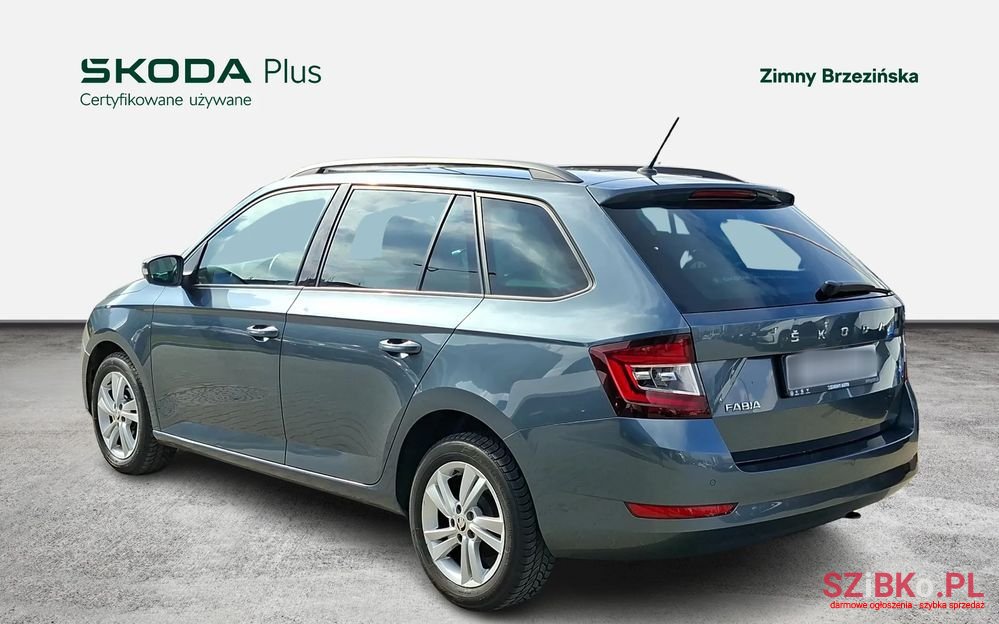 2021' Skoda Fabia photo #3