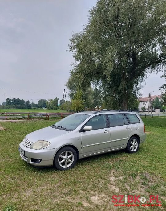 2004' Toyota Corolla photo #1