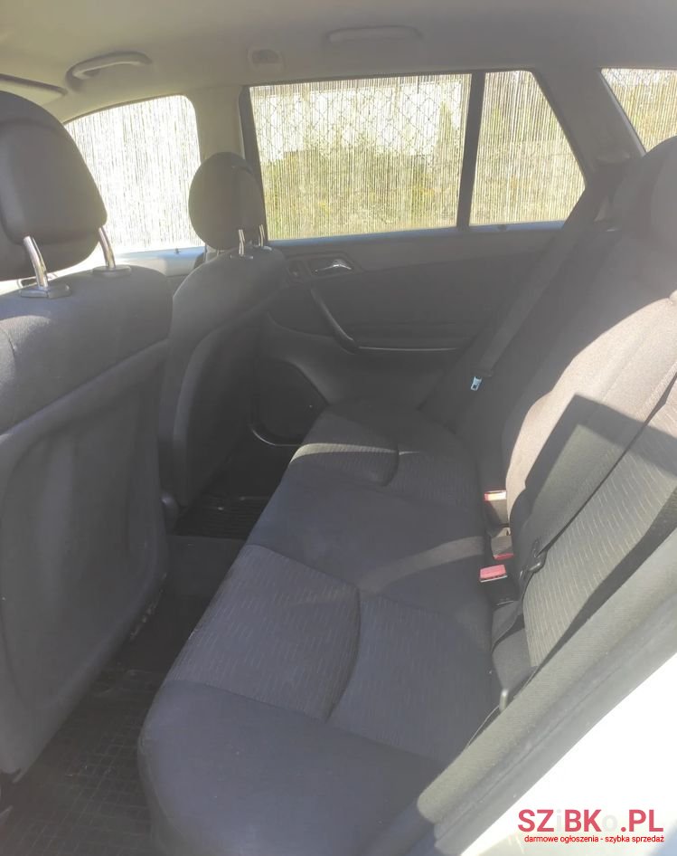 2004' Mercedes-Benz C-Class photo #5