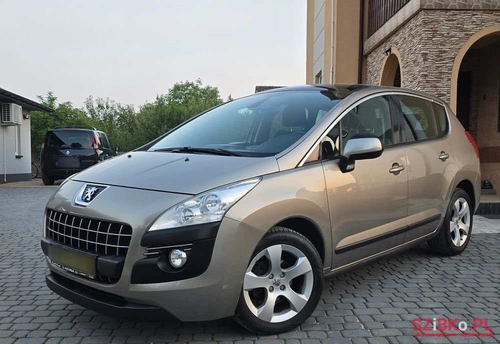 2011' Peugeot 3008 1.6 Active photo #2