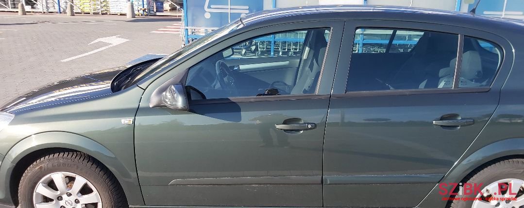 2009' Opel Astra photo #5