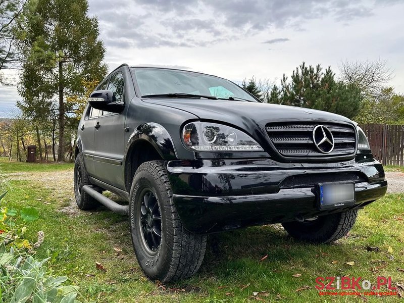 2000' Mercedes-Benz Ml 320 photo #2