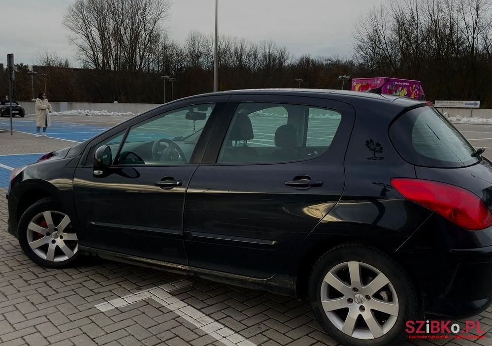 2008' Peugeot 308 photo #4