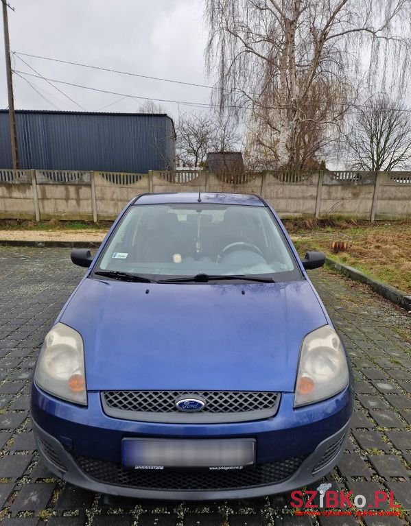 2006' Ford Fiesta 1.3 Ambiente photo #6
