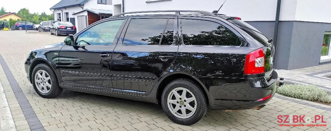 2010' Skoda Octavia photo #5