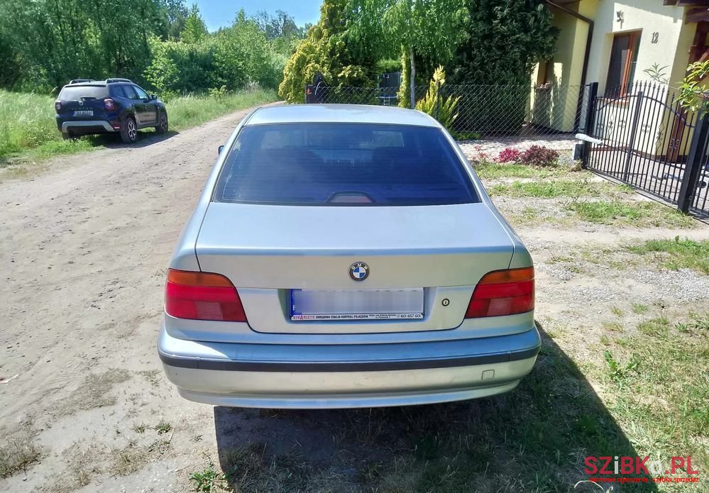 1998' BMW 5 Series 523I photo #4