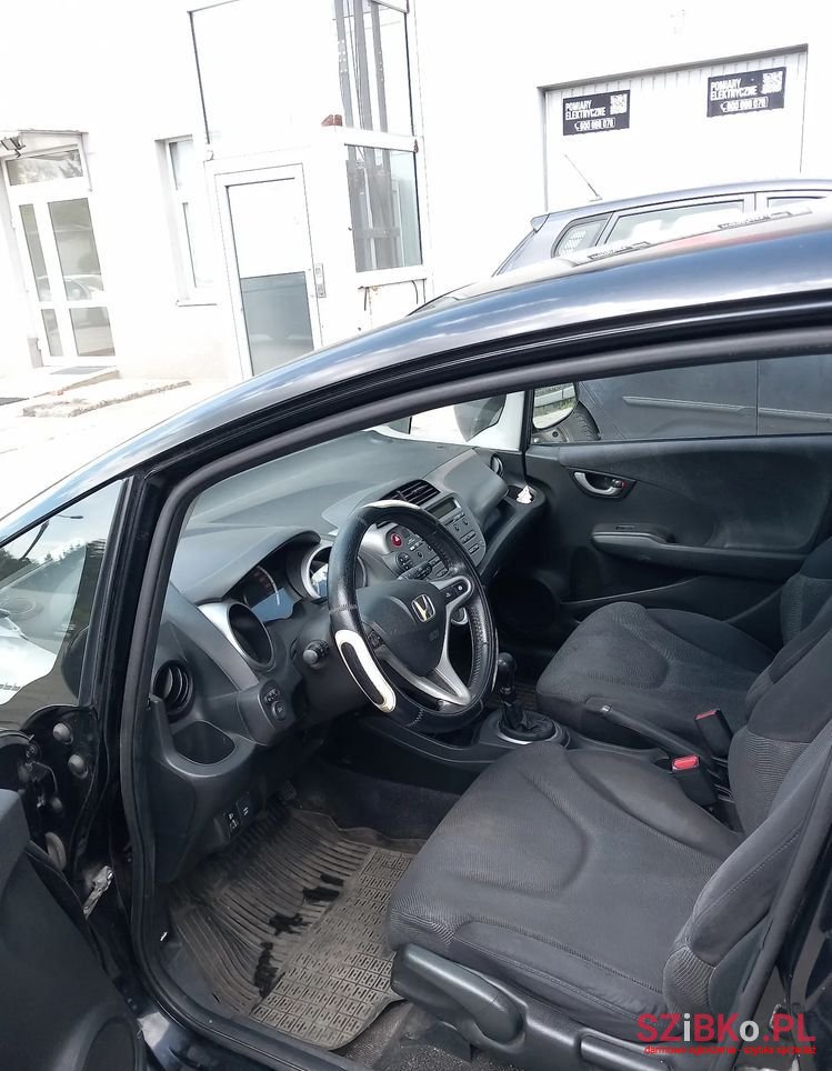 2010' Honda Jazz photo #6