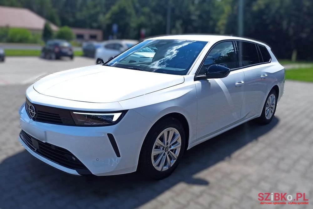 2024' Opel Astra Vi 1.2 T Edition S&S photo #4