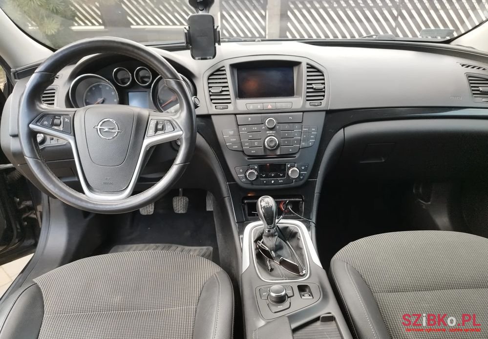 2010' Opel Insignia 1.8 Cosmo photo #6