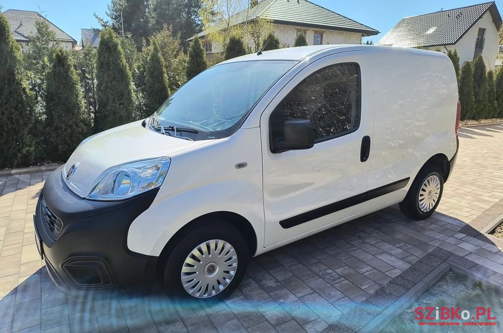 2018' Fiat Fiorino photo #3
