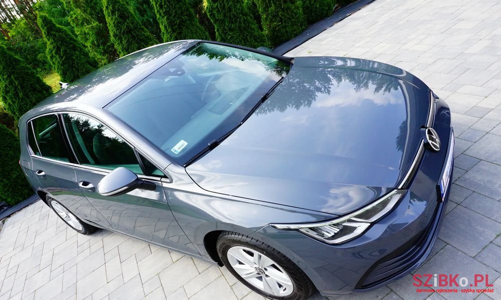 2022' Volkswagen Golf photo #2