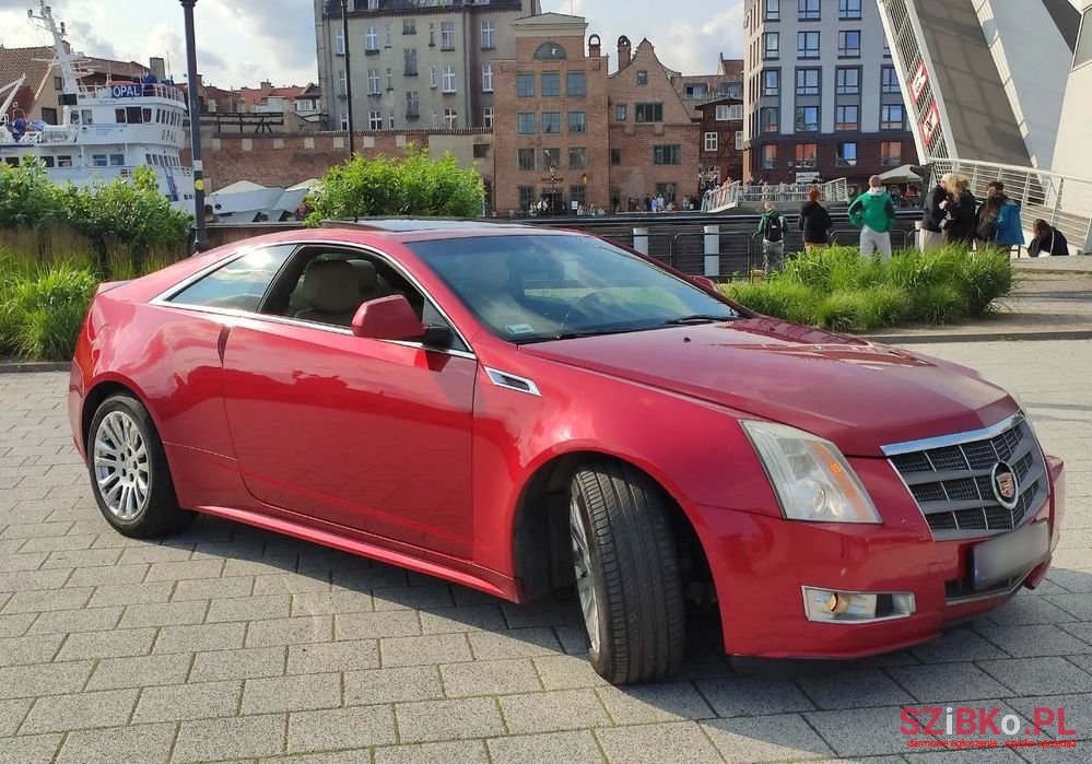 2011' Cadillac CTS photo #1