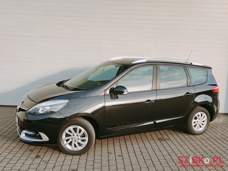 2016' Renault Grand Scenic photo #1