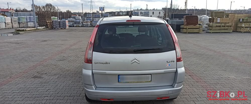2007' Citroen C4 Grand Picasso photo #3