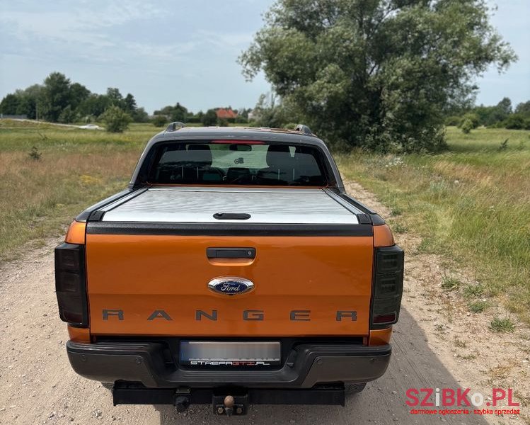 2016' Ford Ranger 3.2 Tdci 4X4 Dc Wildtrak photo #3